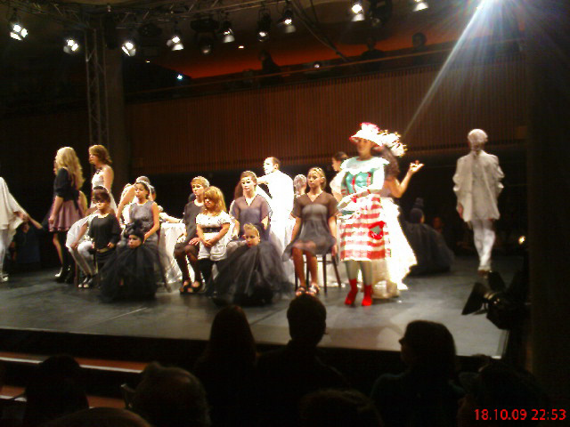 7.Scene